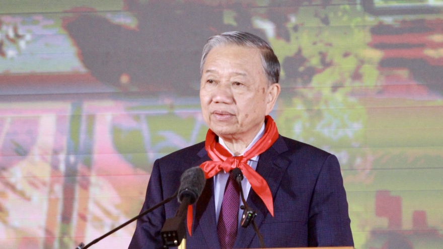 Tổng Bí thư Tô Lâm dự lễ khánh thành trường nội trú liên cấp Si Pa Phìn