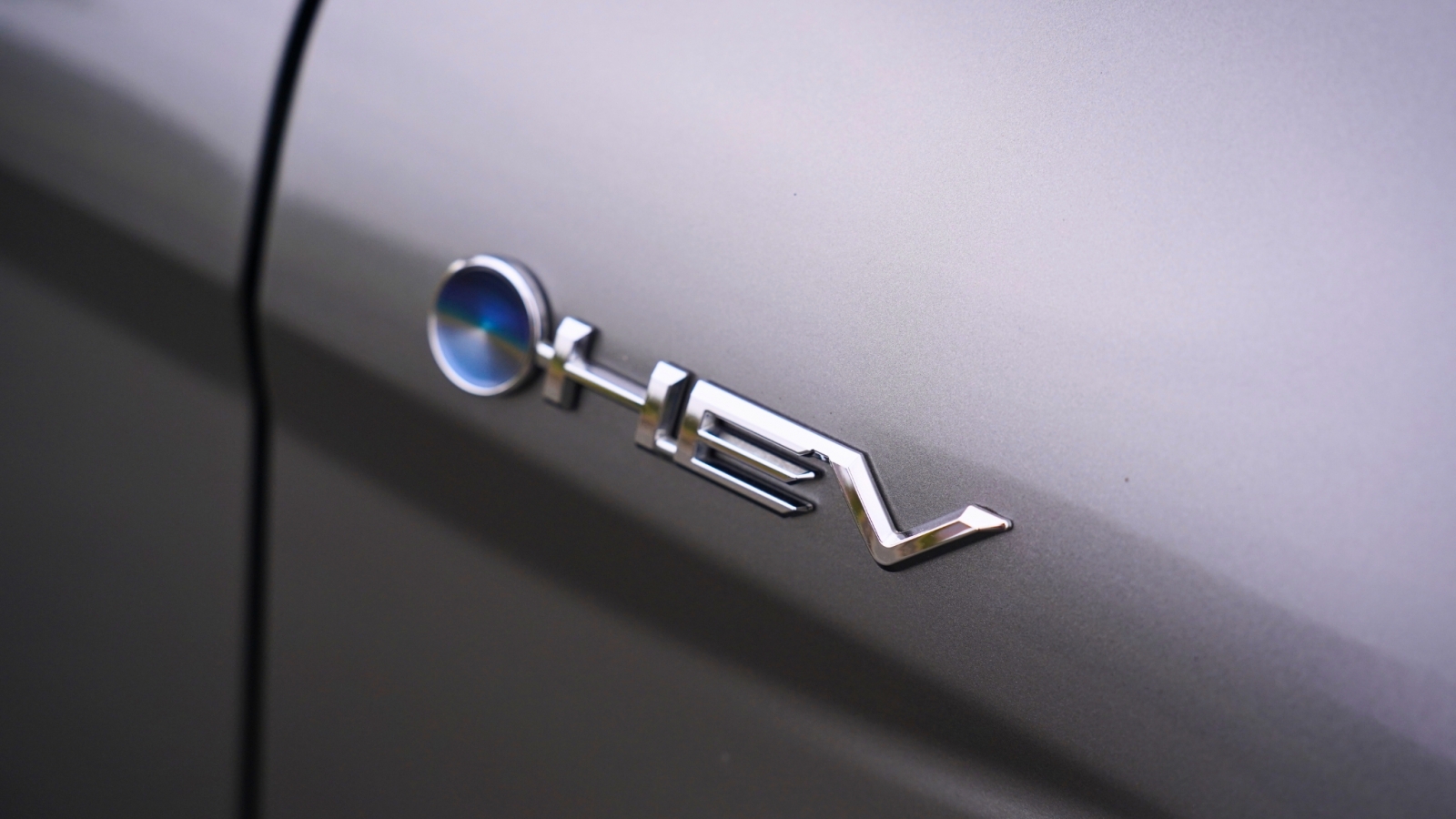 Xe hybrid và xe động cơ truyền thống, lựa chọn nào tối ưu hơn?