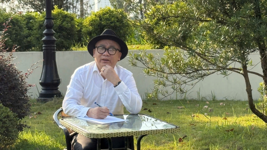 Đọc “Cạm bẫy tình” để nhìn lại lý trí và cảm xúc trong tình yêu