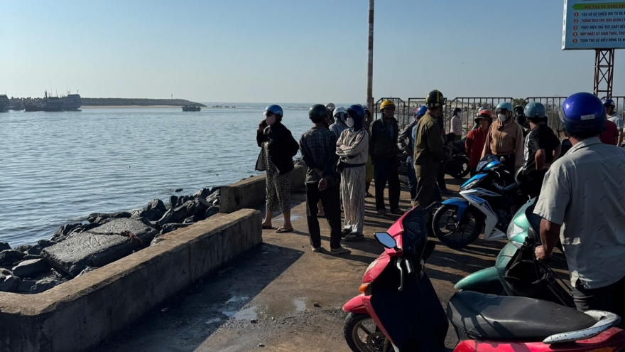 Khẩn trương tìm kiếm 1 thuyền viên mất tích trên vùng biển Lâm Đồng