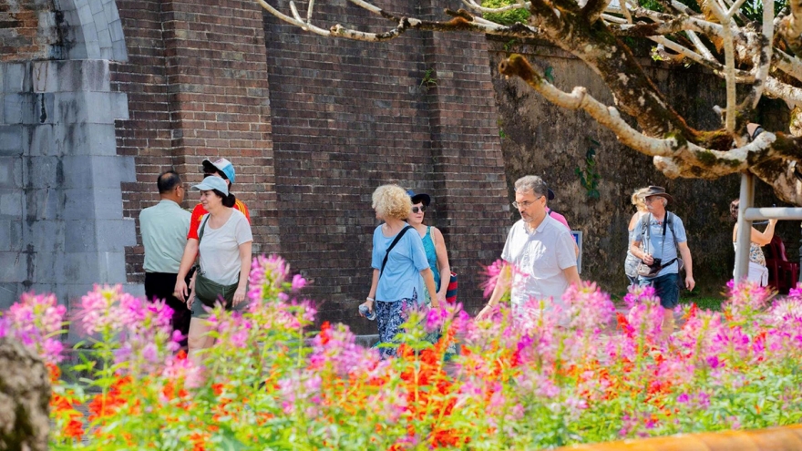 Foreign visitors embrace Lunar New Year traditions at Hue Imperial Citadel