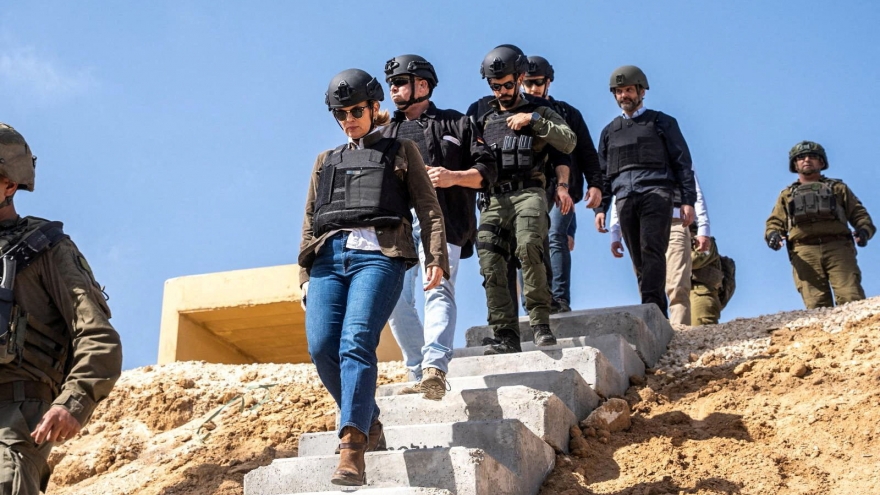 Chủ tịch Quốc hội Đức thăm Gaza