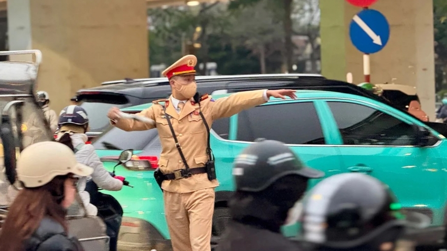 Hà Nội phân luồng giao thông cửa ngõ dịp cận Tết