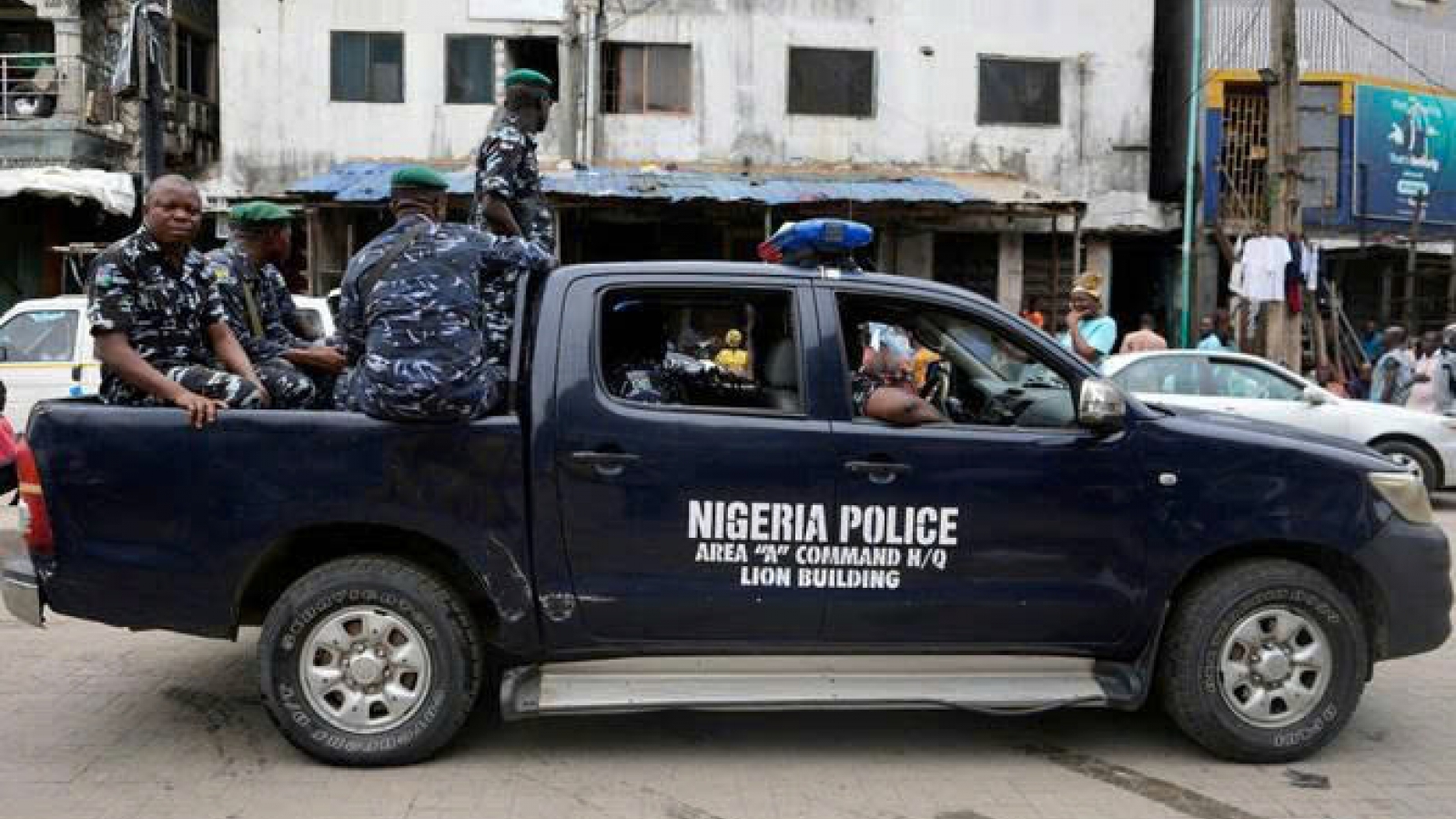 38 người chết trong cuộc tấn công vũ trang đẫm máu tại Nigeria