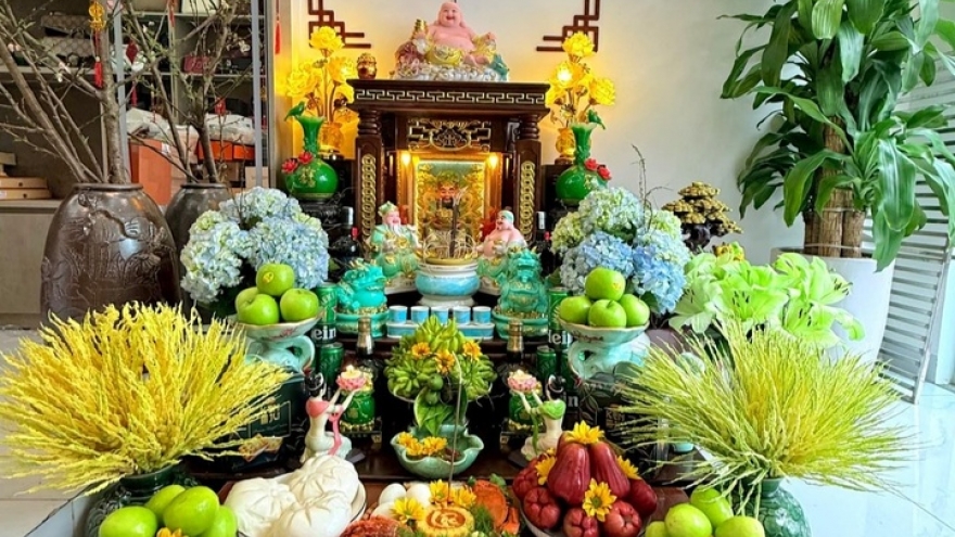 Vì sao bao sái bàn thờ thần Tài cuối năm quan trọng? Nên làm vào lúc nào?