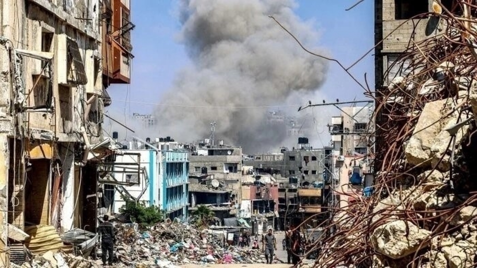 Israel tiếp tục tấn công Gaza khi thỏa thuận ngừng bắn chưa có thêm tiến triển