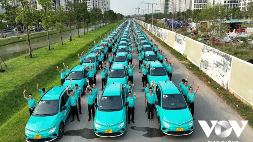 Hanoi to transition all fossil-fuel taxis to electric vehicles by 2030