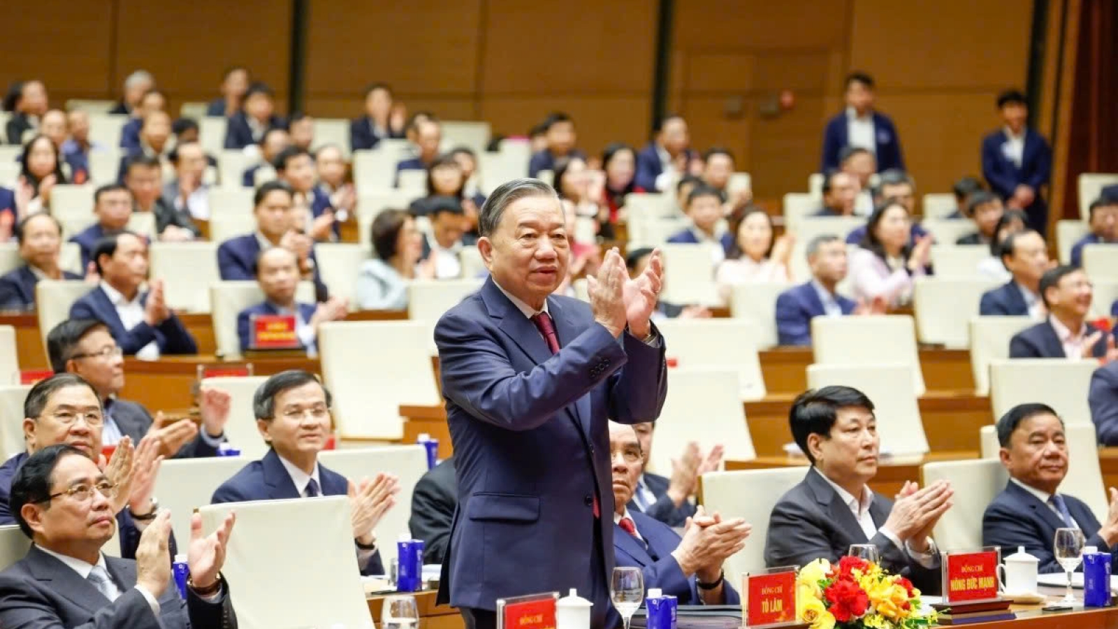 Nationwide conference rolls out implementation of Party Congress resolution