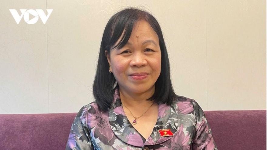 Áp lực thi cử không còn là câu chuyện riêng của từng kỳ thi