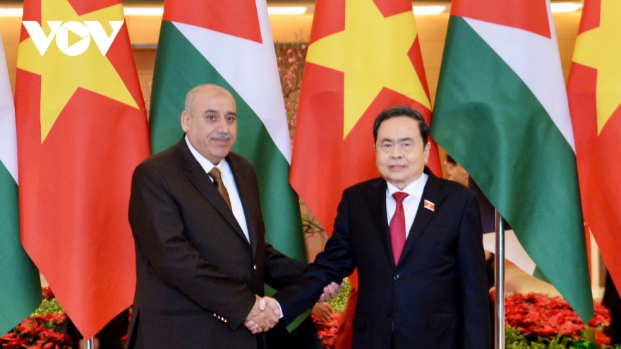 Vietnam and Jordan step up legislative exchanges, strengthen cooperation