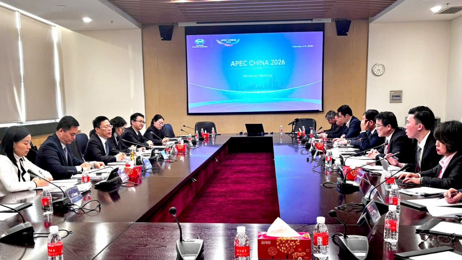 Vietnam draws on China’s experience for APEC finance process in 2027