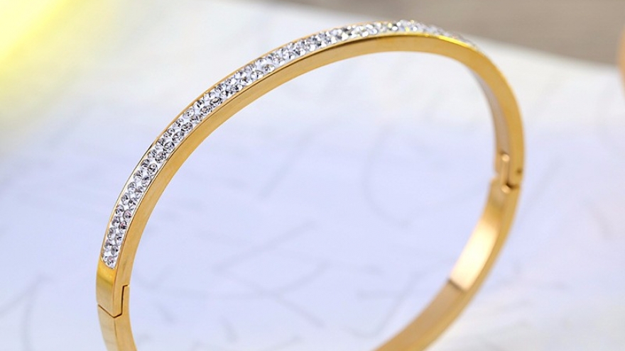 Người đàn ông bị khống chế, cướp 1 lượng vàng khi đang đi thể dục