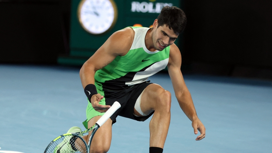 Đánh bại Djokovic, Alcaraz lần đầu vô địch Australian Open