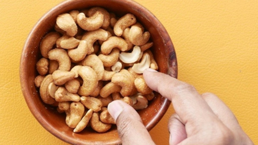 Loại hạt “vàng mười” thơm ngon béo ngậy, dịp Tết có nhiều lại bổ đủ đường