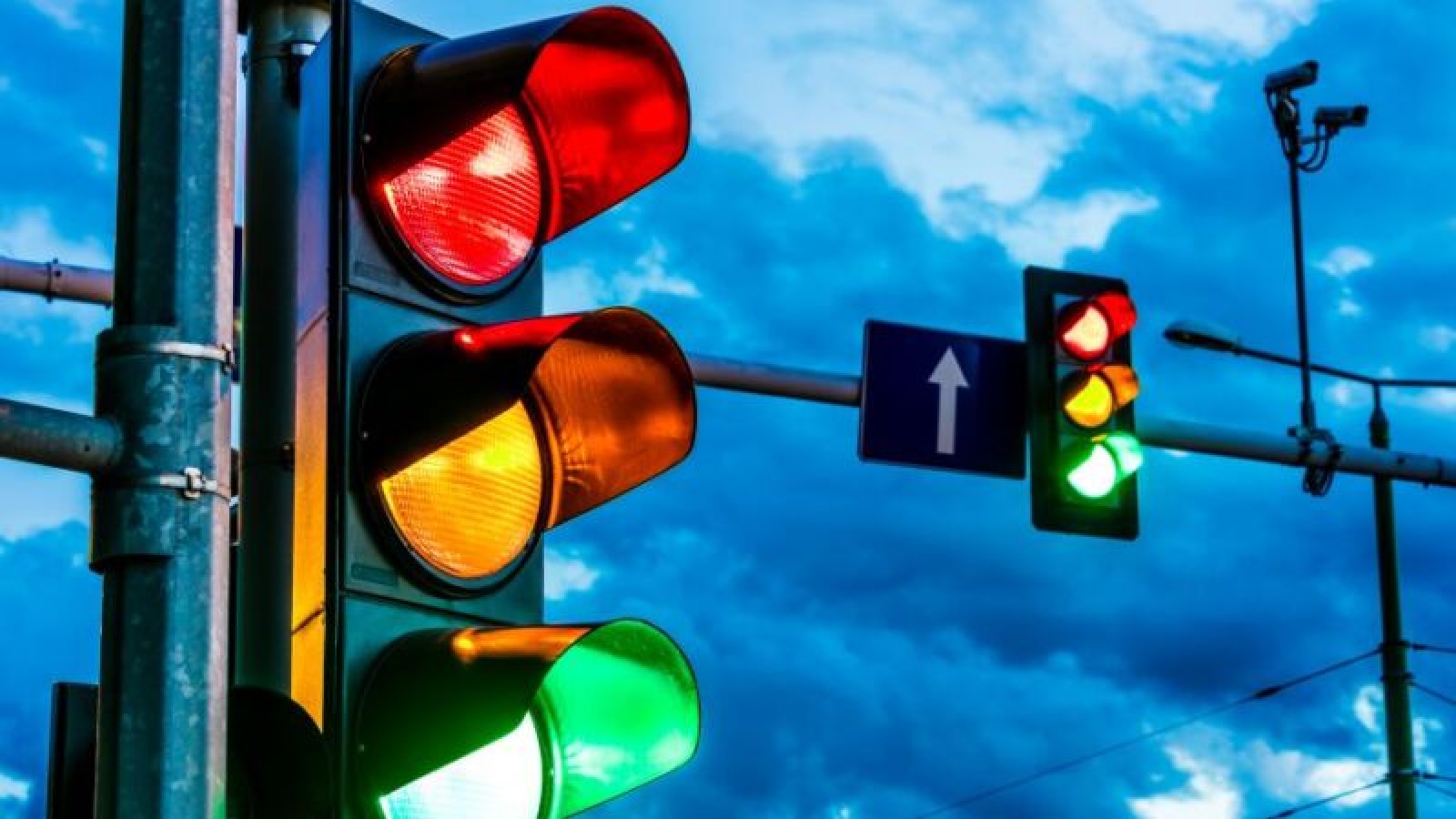 Bangkok nhân rộng hệ thống đèn tín hiệu giao thông AI để giảm ùn tắc