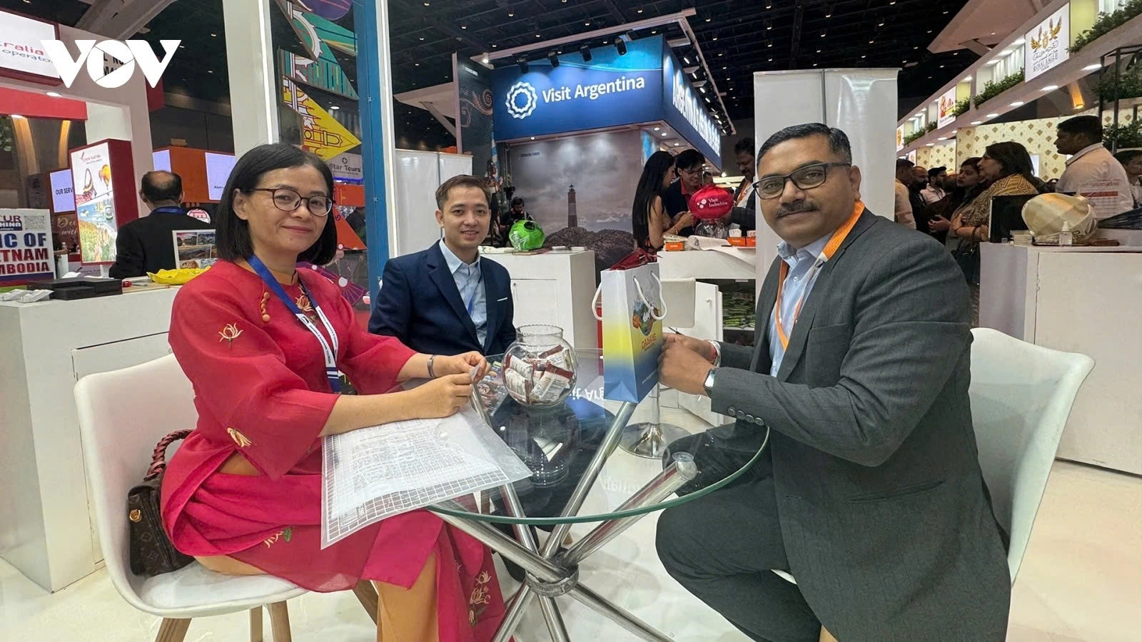 Da Nang promotes MICE, wedding tourism brand at OTM 2026
