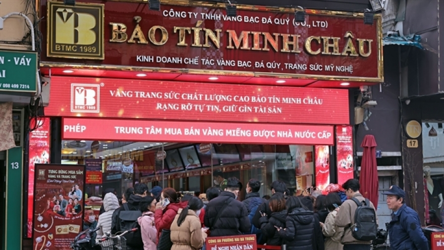 Decree moves to restore order to gold market