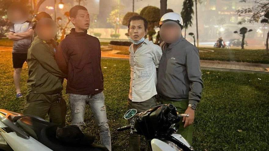 Bắt giữ 2 đối tượng trộm xe máy sau 1 giờ gây án ở Lâm Đồng