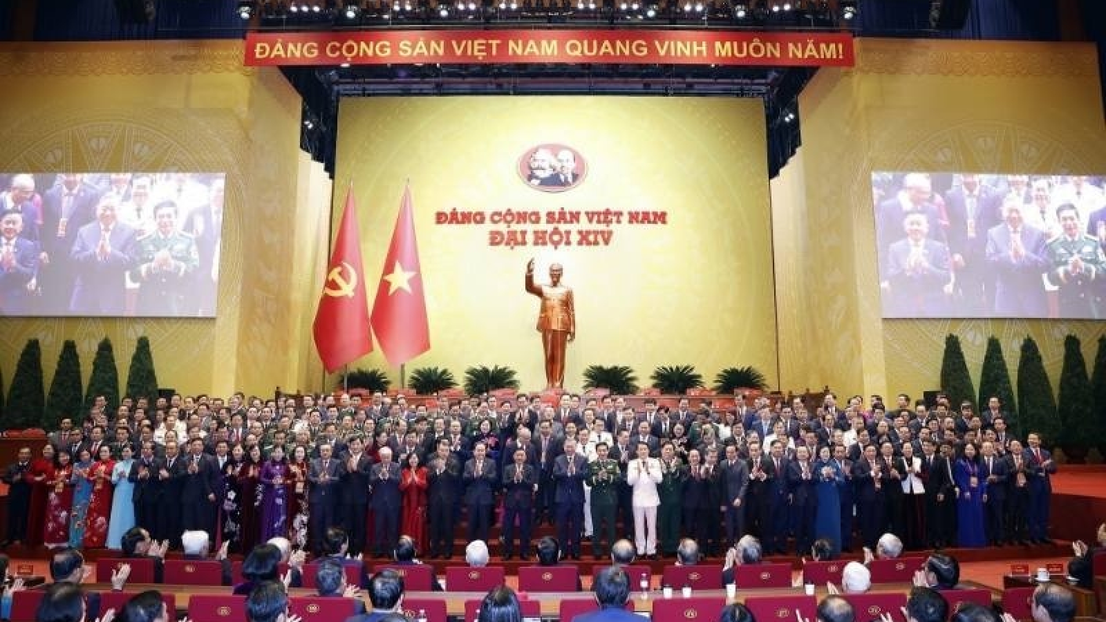 Xây dựng Đảng vững mạnh từ việc củng cố niềm tin trong nhân dân
