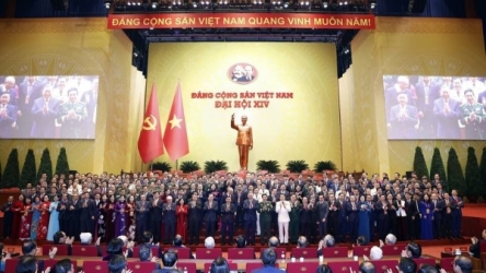 Xây dựng Đảng vững mạnh từ việc củng cố niềm tin trong nhân dân