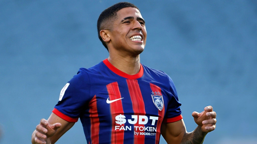 ĐT Malaysia nhập tịch thêm 2 ngoại binh "khủng" trước trận đấu với ĐT Việt Nam