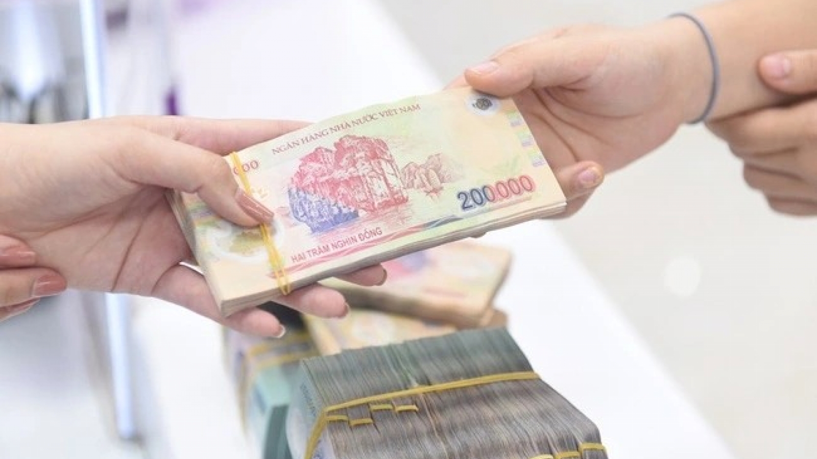Thưởng Tết - niềm vui của người lao động, thước đo của doanh nghiệp