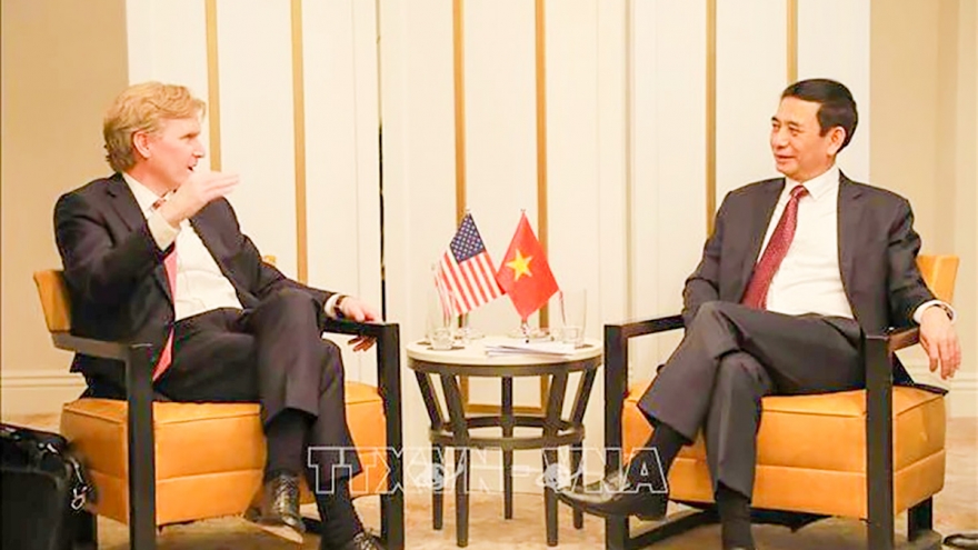 Bộ trưởng Phan Văn Giang tiếp Thứ trưởng thứ nhất Bộ Chiến tranh Hoa Kỳ