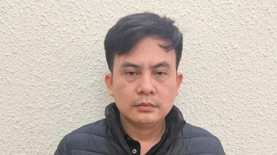 Khởi tố đối tượng mạo danh sĩ quan công an nhân dân