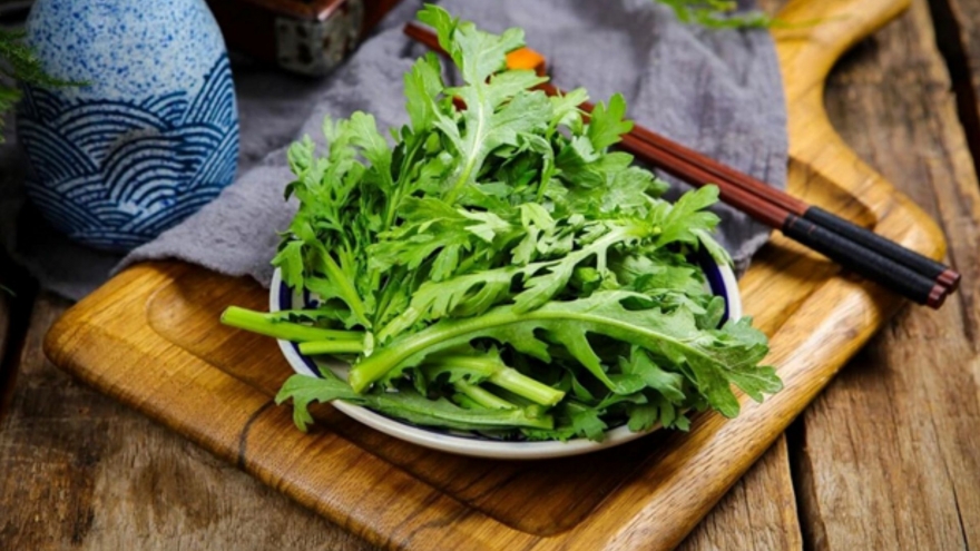 Việt Nam có loại "rau hoàng đế" giúp dưỡng tim bổ phổi, giá chỉ vài nghìn một bó