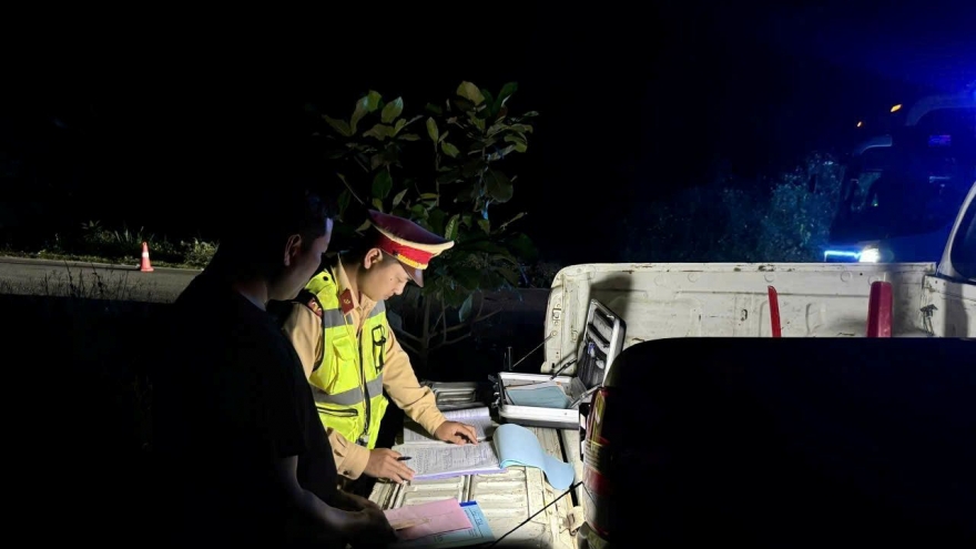 Xe khách giường nằm chở quá 17 người có thể bị phạt 127,5 triệu đồng