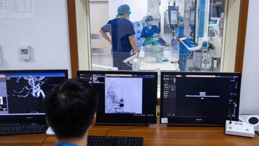 Bộ Y tế đề nghị không lấy mốc "X-quang 6 phút" làm điều kiện thanh toán BHYT