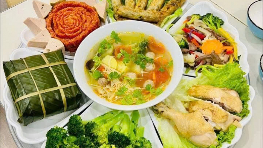 Bí kíp làm cỗ, mâm cúng Tết nhanh mà đủ đầy của mẹ đảm 9x được dân mạng học hỏi