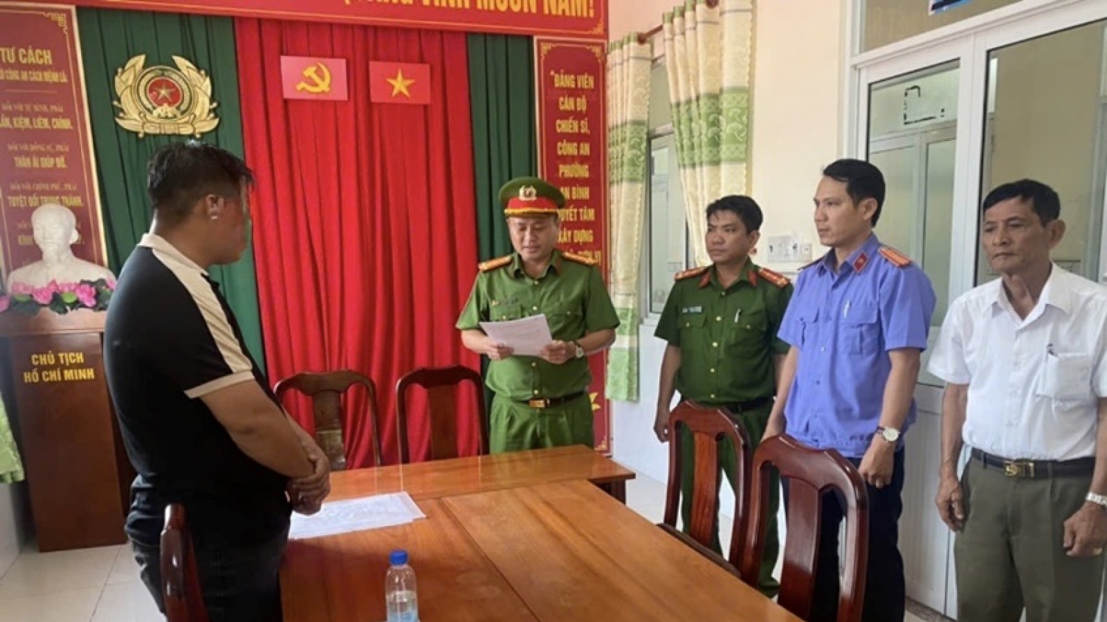 Công an thành phố Cần Thơ khởi tố đối tượng tham ô tài sản