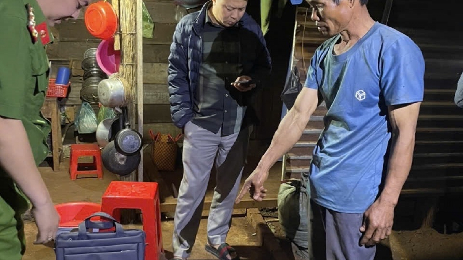 Khởi tố 12 đối tượng trong đường dây buôn bán pháo lậu xuyên quốc gia