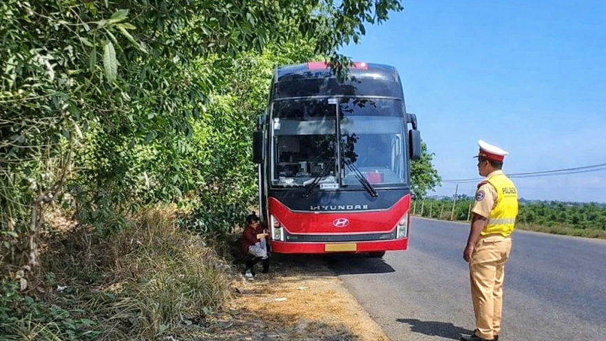 Chở quá số người quy định, xe khách bị Công an Quảng Ngãi xử phạt 120 triệu đồng