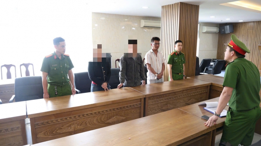 Đà Nẵng triệt xóa đường dây sản xuất, buôn bán sơn nước, bột trét tường JOTUN giả