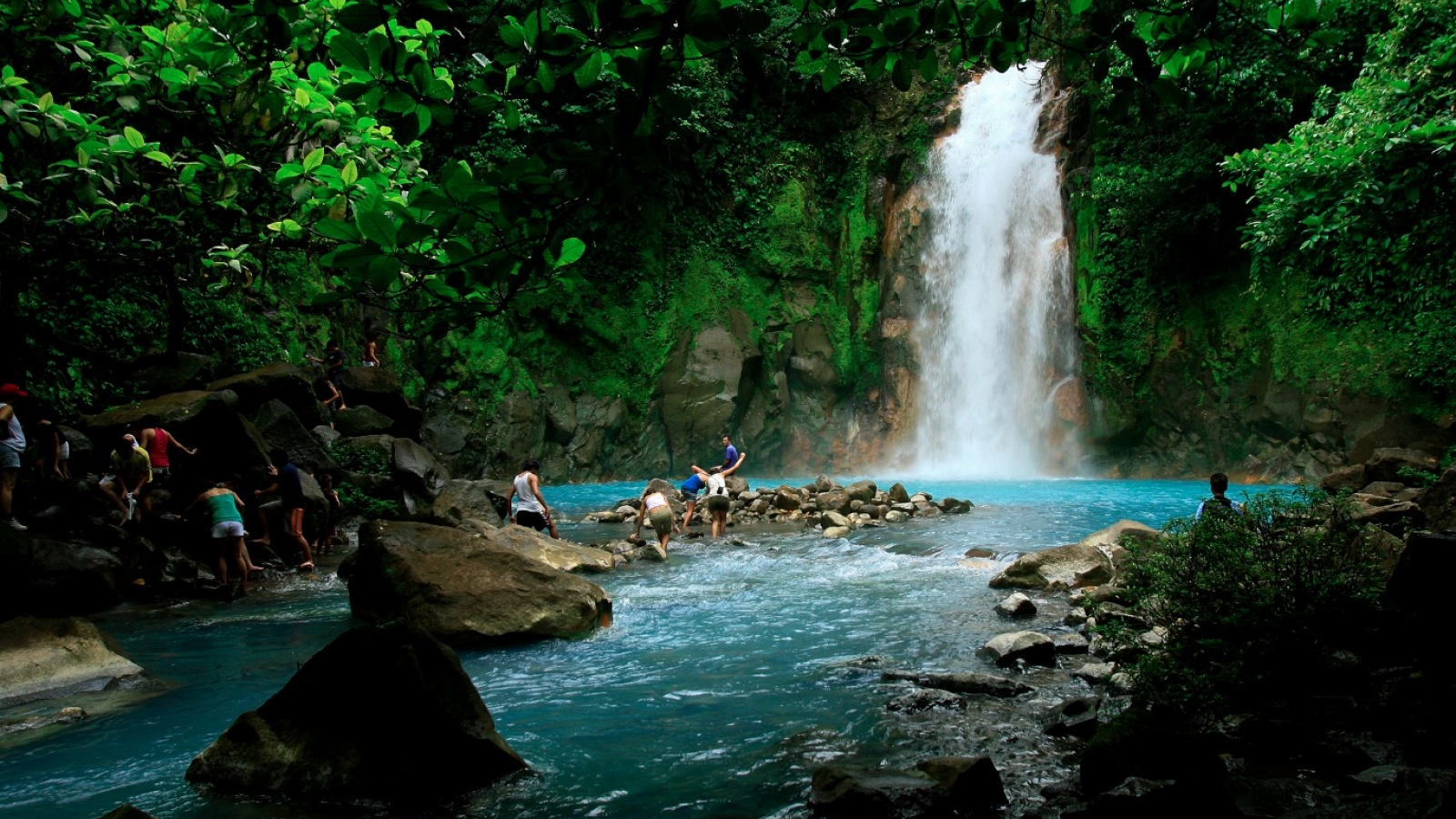 Điều gì khiến Costa Rica là một trong những quốc gia hạnh phúc nhất thế giới?