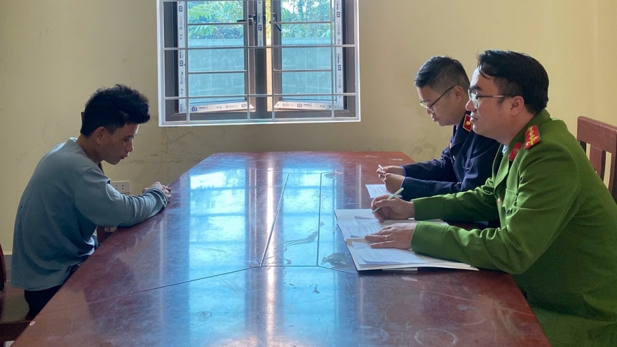 Bắt giữ đối tượng chặn xe cướp tài sản trong đêm