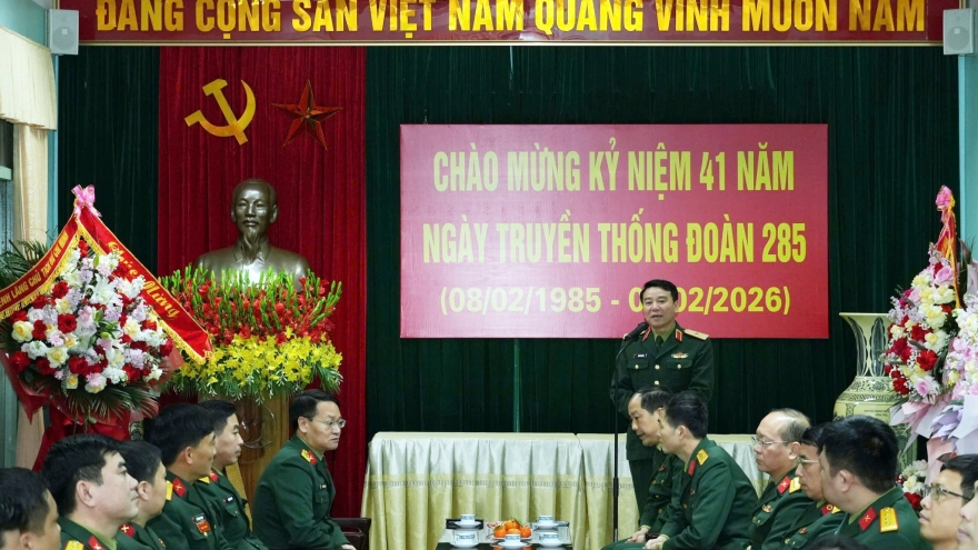 Đoàn 285 (Bộ Tư lệnh Lăng Chủ tịch Hồ Chí Minh) kỷ niệm 41 năm ngày truyền thống
