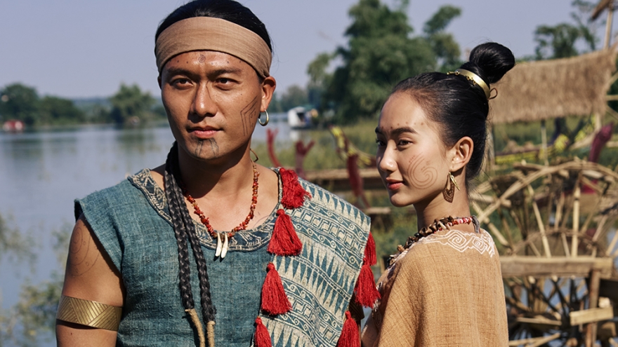 Chử Đồng Tử - Tiên Dung lên màn ảnh: Cuộc thử nghiệm giữa mùa phim Tết