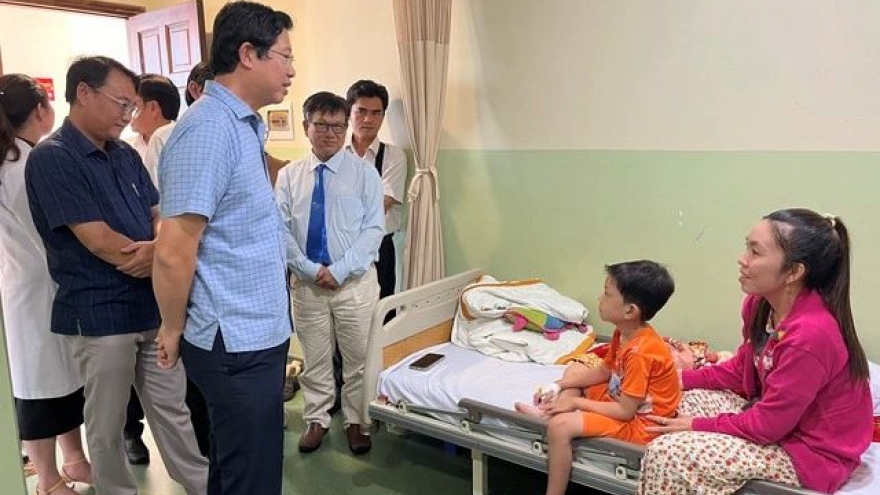 68 hospitalised in suspected food poisoning linked to bakery in Dong Thap