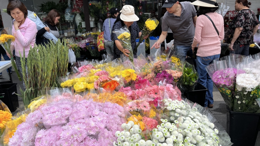 Nhộn nhịp không khí chợ Tết tại Australia