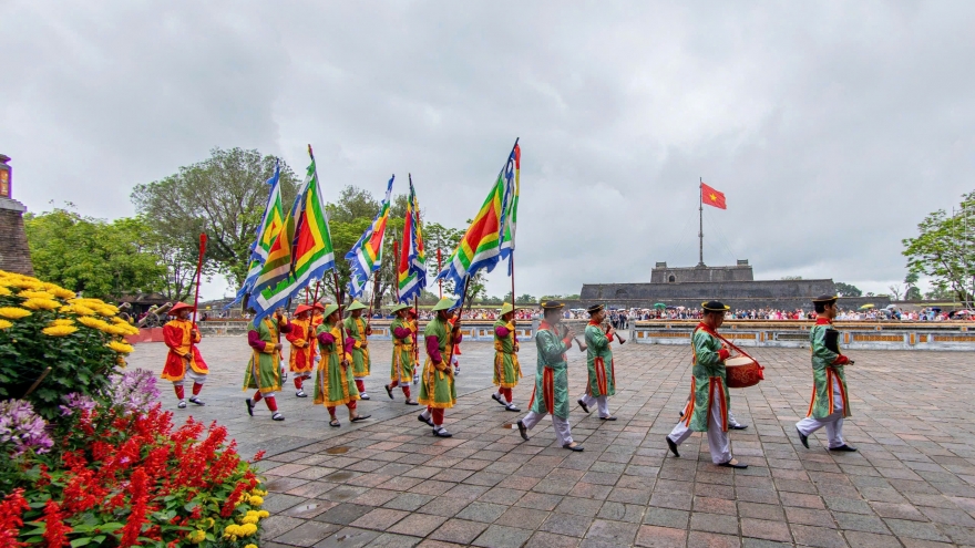 Tái hiện trò chơi cung đình, làm sống động không gian di sản Huế dịp đầu xuân