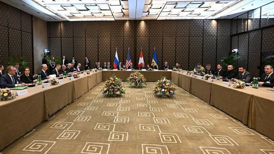 Vòng đàm phán thứ ba ở Geneva: Cơ chế ngừng bắn dần rõ, bất đồng lãnh thổ còn lớn