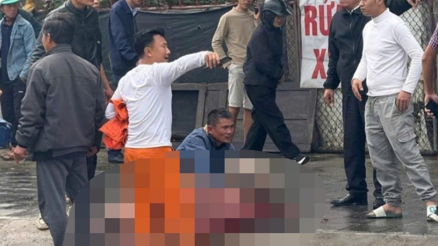 Điều tra nguyên nhân vụ nổ bình khí nén khiến 2 người thương vong