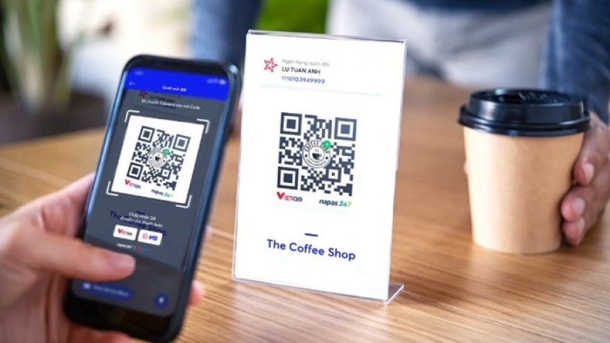 Dùng tài khoản cá nhân nhận tiền bán hàng, hộ kinh doanh có thể đối mặt rủi ro gì?