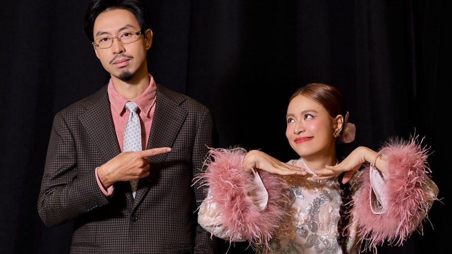 Hoàng Thùy Linh đăng ảnh cùng Đen Vâu, ẩn ý công khai tình cảm?