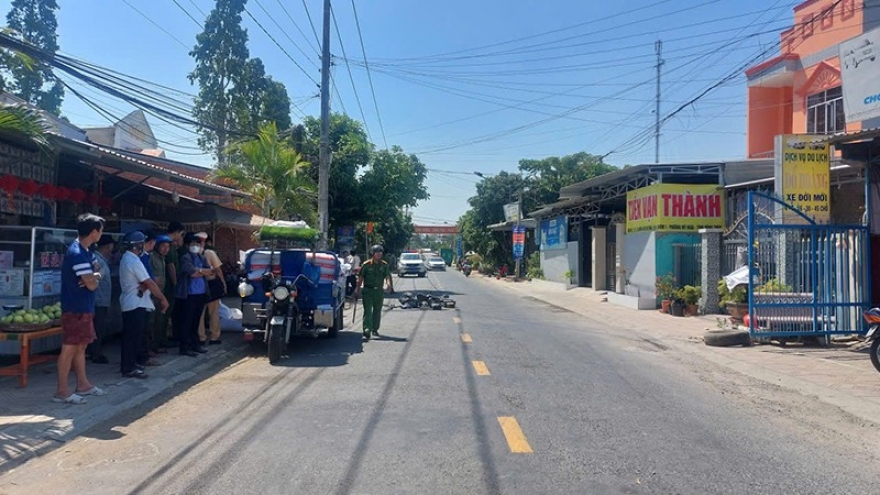 Đồng Tháp: 2 học sinh điều khiển xe đạp điện tử vong do va chạm với ô-tô, xe máy