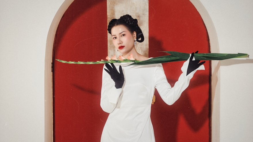 Sao Mai Quỳnh Anh làm mới loạt ca khúc xuân kinh điển bằng jazz đương đại