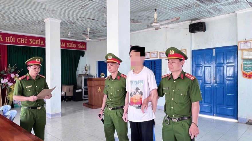 Bắt giam kẻ thuê 10 xe máy rồi đem đi bán ở đảo Phú Quý